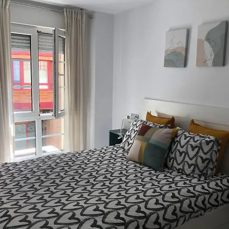 Playa San Lorenzo - Garaje Opcional Apartment *